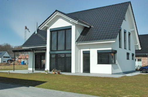 Neubau Modernes Einfamilienhaus in Bielefeld durch Compact Bau GmbH